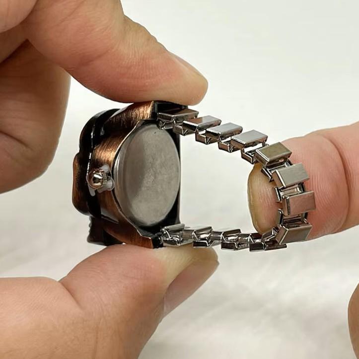 Luffy Franky Robin Pirate Japan Cartoon Animation Kid Finger Ring Watch Quartz Straw Hat Jewelry Gift Adjustable Silver Bronze Copper