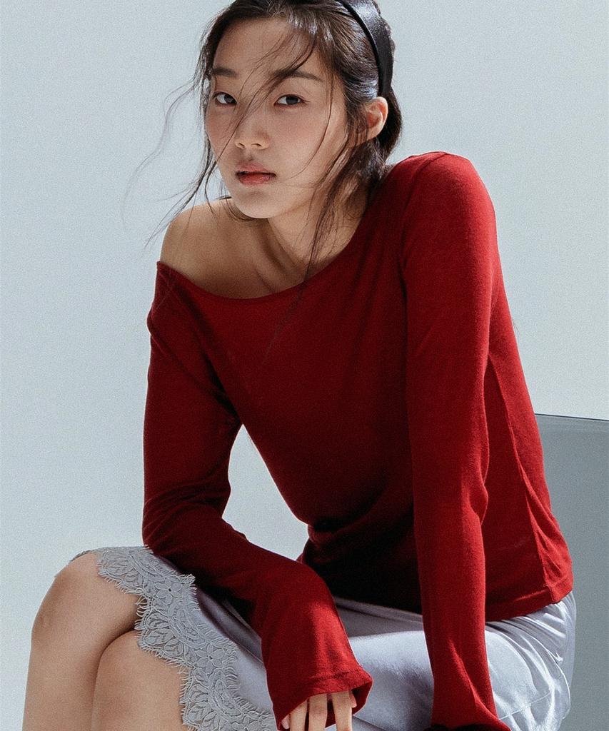 ANNEHEARTS Wool Modal Slim Tee_Red