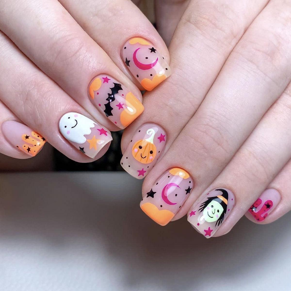 

Short Square Halloween Press-on Nails - Pumpkin, Stars, Moon & Bat Art