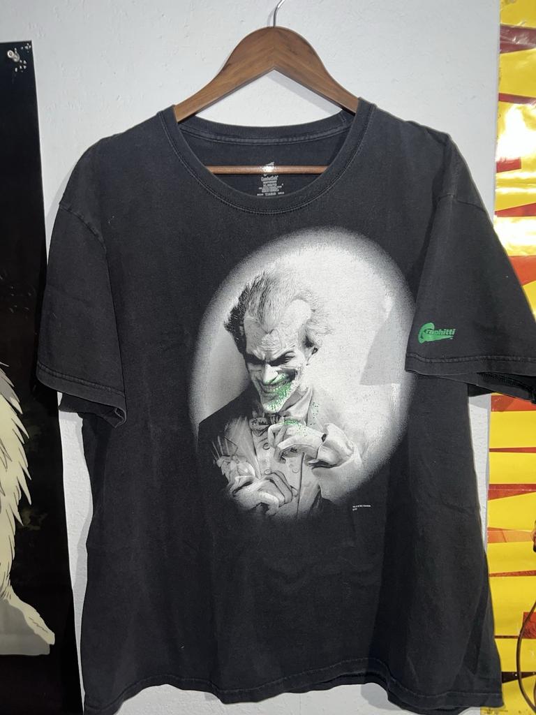 RARE vtg Batman Arkham City Joker Tee XL Game Promo PS3 Xbox Y2K Comics Poster Unisex T-Shirt