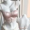 Fille Printemps et Été Luxe Léger Sexy Dentelle Petite Poitrine Push-up Montrer Grande Beauté Dos Sous-vêtement