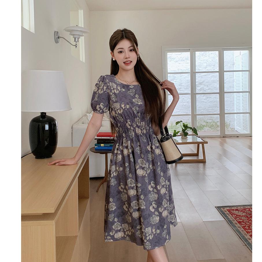 

Women s Summer Retro Floral Sling Dress with Waist-Slimming Japanese Style M