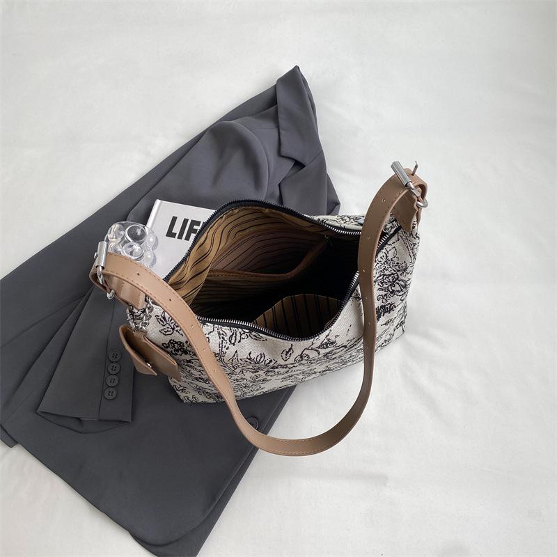 Spring New Large Capacity Casual and Simple Tote Bag Fashiable and Versatile Shoulder Bag Simple Casual Durable Daily Bag