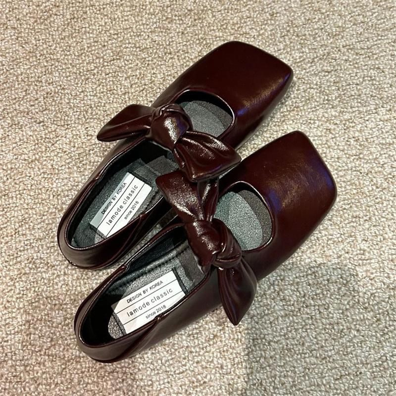 

IPPEUM Women s Leather Ballet Flats with Bow Comfortable Classic Shoes in Brown Black Mary Janes 225