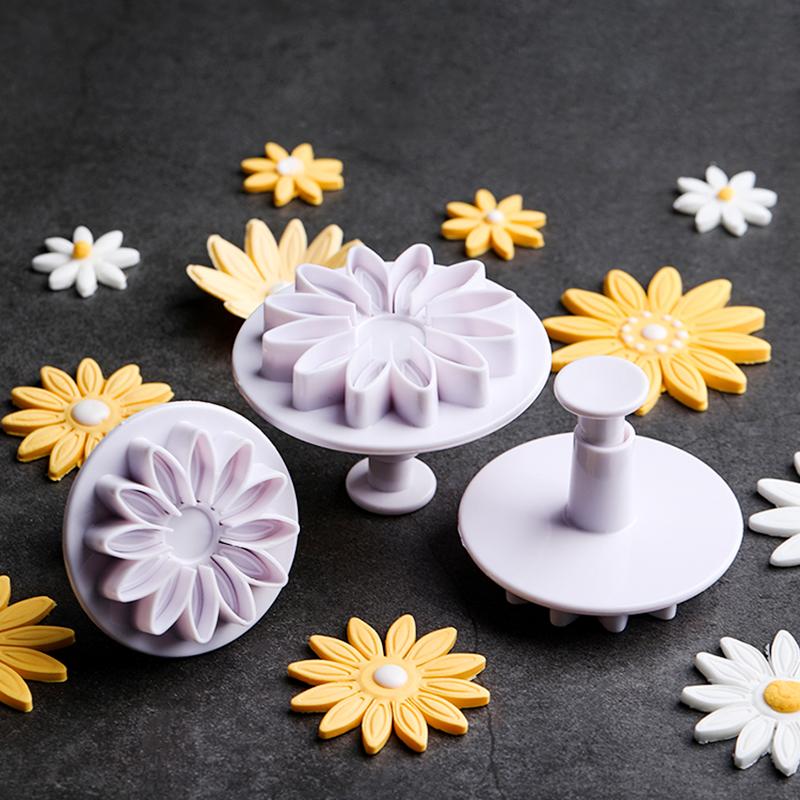 3pcs Sugarcraft Cake Decorating Tools Fondant Plunger Cutters Tools Cookie Biscuit Cake Snowflake Mold Set Baking Accessories