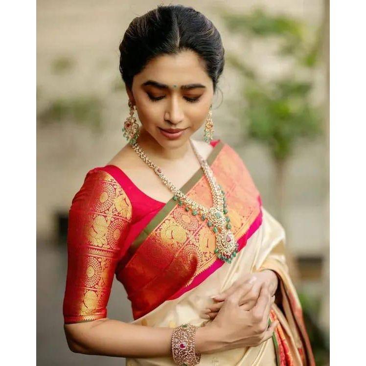 Nuovo Lancio - Morbido Saree di Seta Litchi con Ricco Pallù e Lavoro Jacquard su Tutta la Superficie