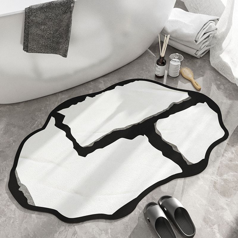 Irregular bathroom absorbent floor mat Non-slip quick-drying foot mat Special-shaped minimalist bathroom floor mat Door mat