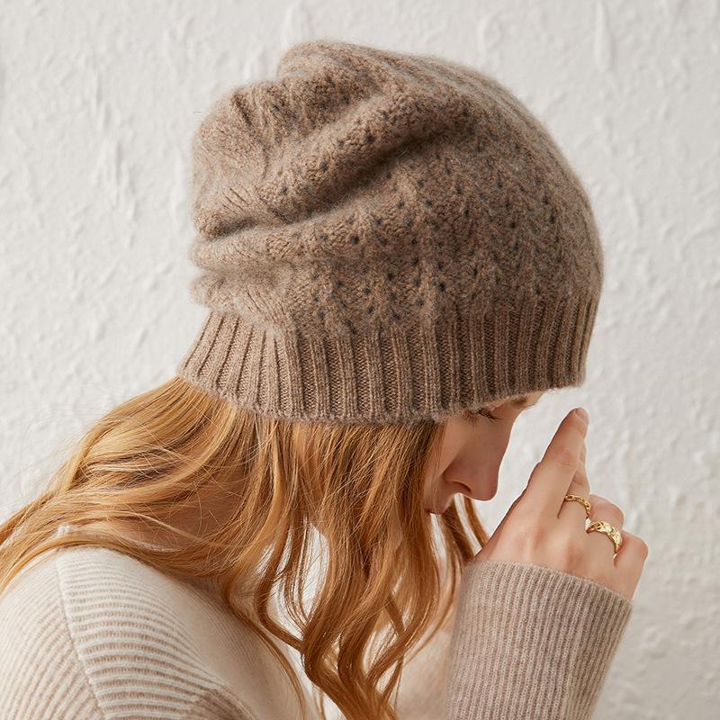 Cashmere Autumn and Winter New Women's High-End Solid Color Twist Hollow Warm Fashionable Knitted Casual Baotou Hat