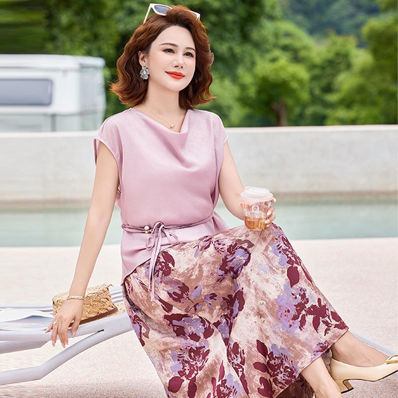 Datang Madam Elegant Embroidered Two-Piece Summer Set 2XL