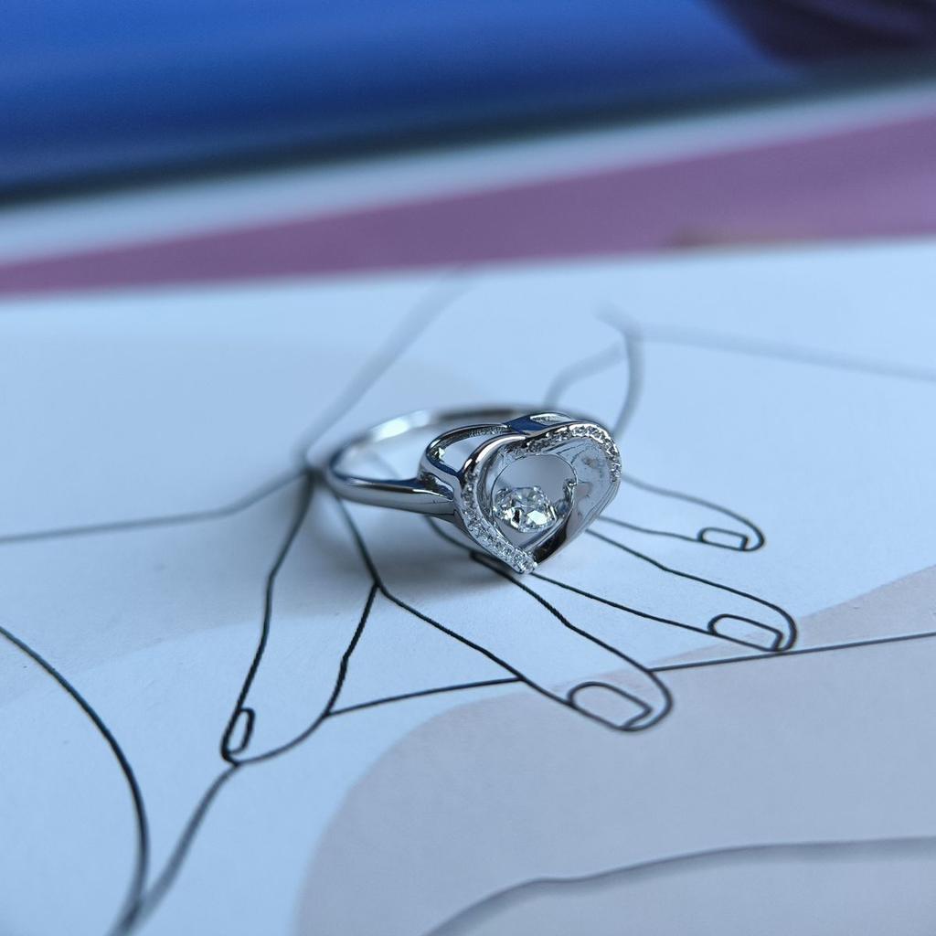 Silver Ring with Cubic Zirconia, Product Weight 2.51 G (2187394)