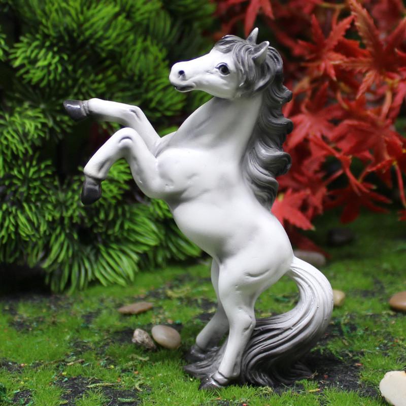 Simulated Resin Horse Model Decor Tabletop Figurine Micro Decoration Landscape