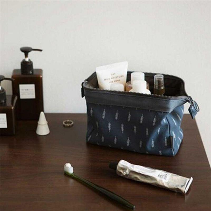 Premium Quality Multifunctional Flamingo Print Cosmetic Storage Bag With Waterproof Zipper