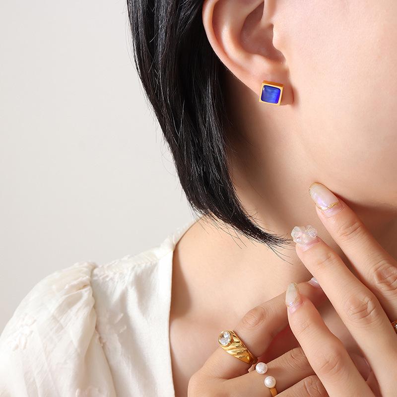 Gold-Plated Tiger s Eye & Cat s Eye Three-Color Earrings: Retro European & American Niche Style
