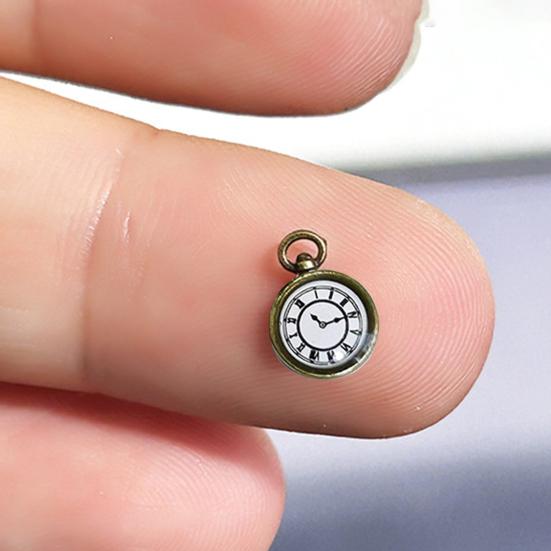 Mini ceas de buzunar Manopera rafinata Ceas de buzunar vintage realist pentru casa de papusi Model Accesorii pentru casa de papusi