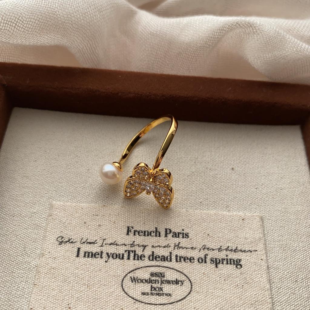 Retro Pearl Ring Cold Fashion Light Luxury Niche Design Advanced Opening Adjustable Index Finger Ring Elegant And Versatile