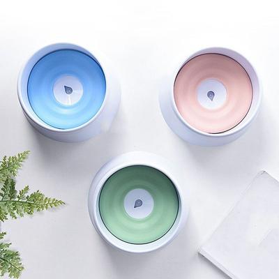 Large Capacity Floating Dog Water Bowl Non-Wetting Mouth Anti-Splash Pet Water Dispenser Spill Proof Plastic Dog Drinking Bowl