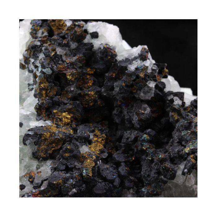 Pierres et Minéraux. Chalcopyrite + Fluorite. 3136.00 ct. Le Burg Mine, Tarn, France.