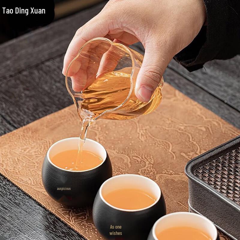 Taodingxuan Vintage Black Pottery Zen Tea Set (5 Cups)