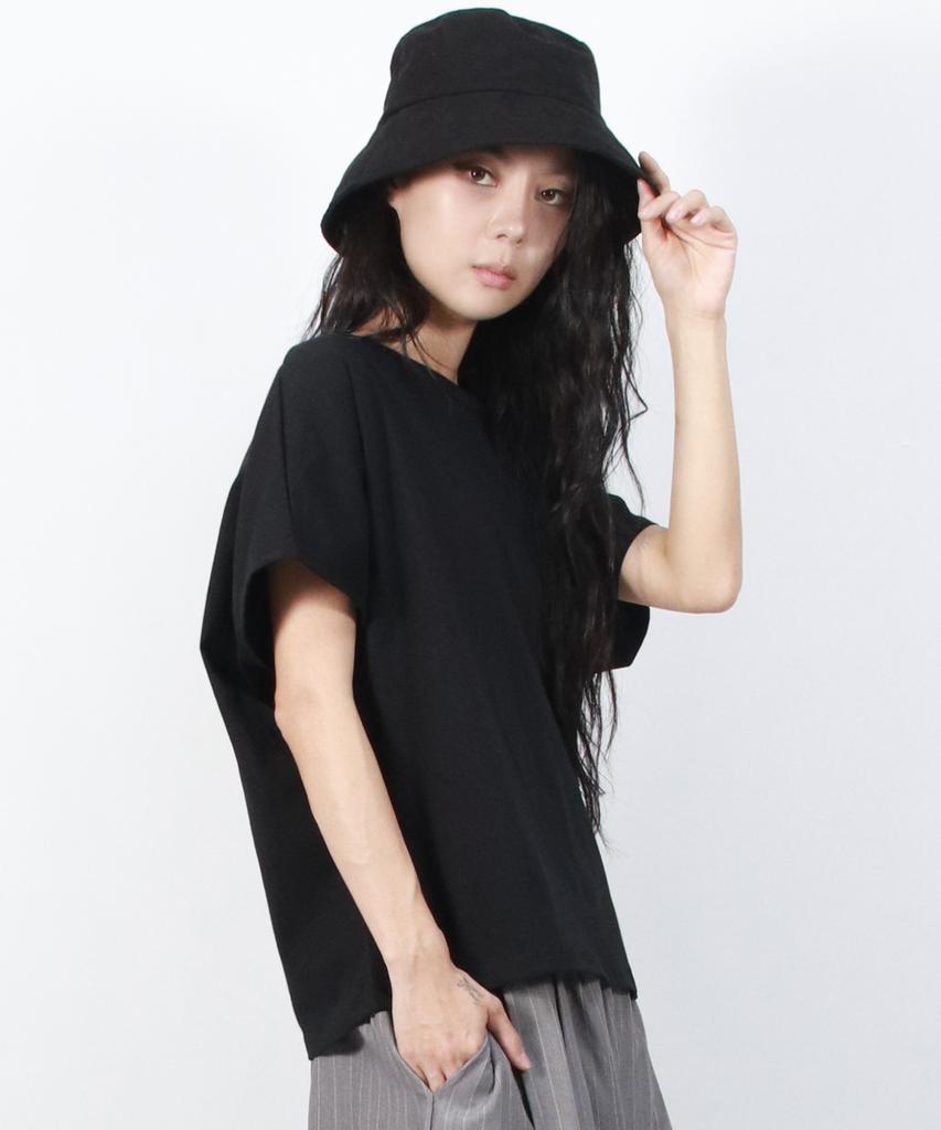 Deumakeu Standard Fit Solid French T-Shirt Black