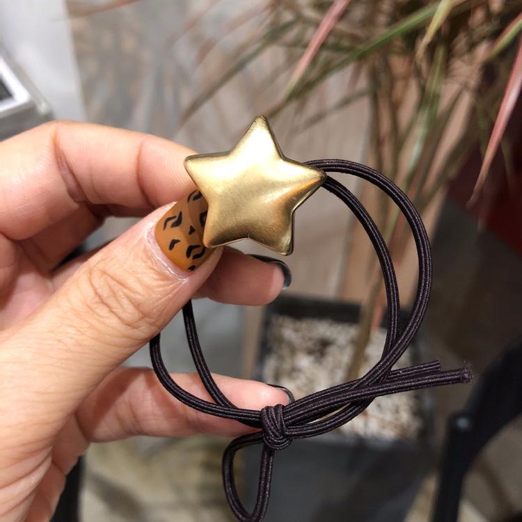 Inel de păr cu bilă metalică periată Dongdaemun din Coreea de Sud: Accesoriu elegant pentru coc și coadă de cal pentru femei