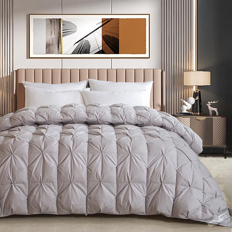 

Мягкое зимнее одеяло Brangdy из микрофибры