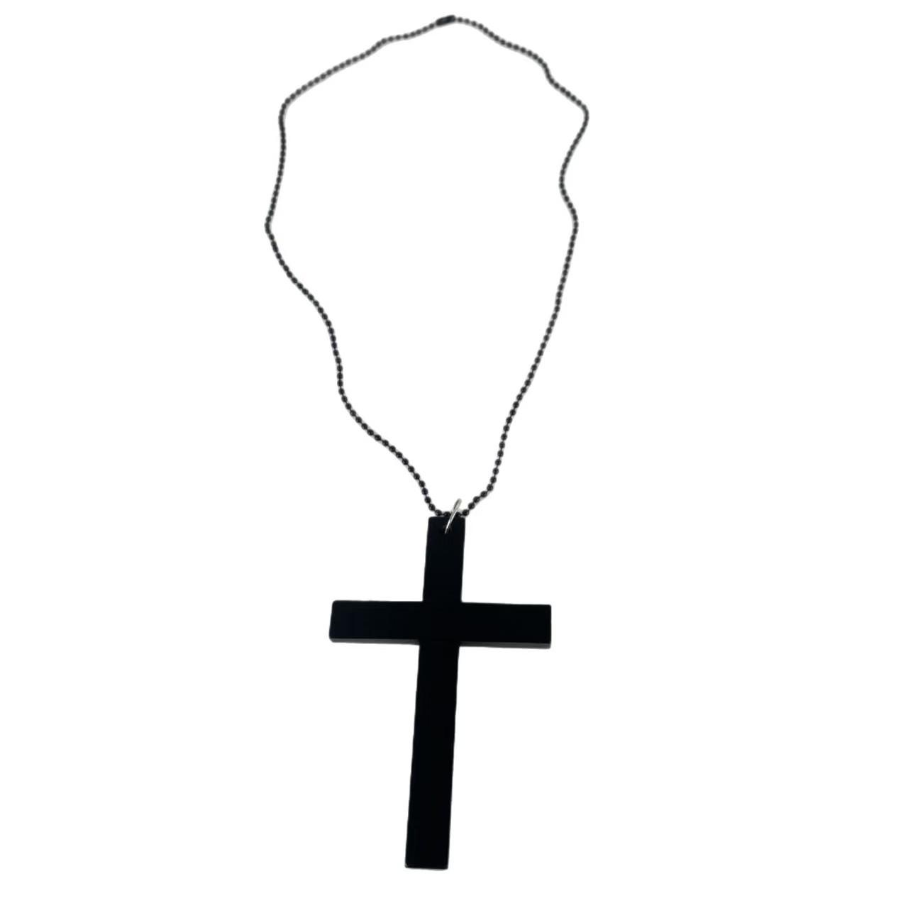 

European and American wooden cross pendant necklace simple high-end design neck chain dark retro versatile collarbone chain tide