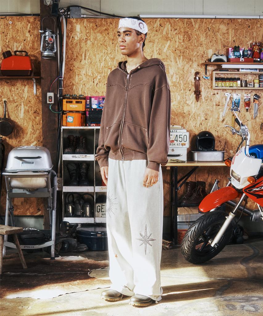 THEVINYLHOUSE Rodeo Washed Sweat Pants Beige