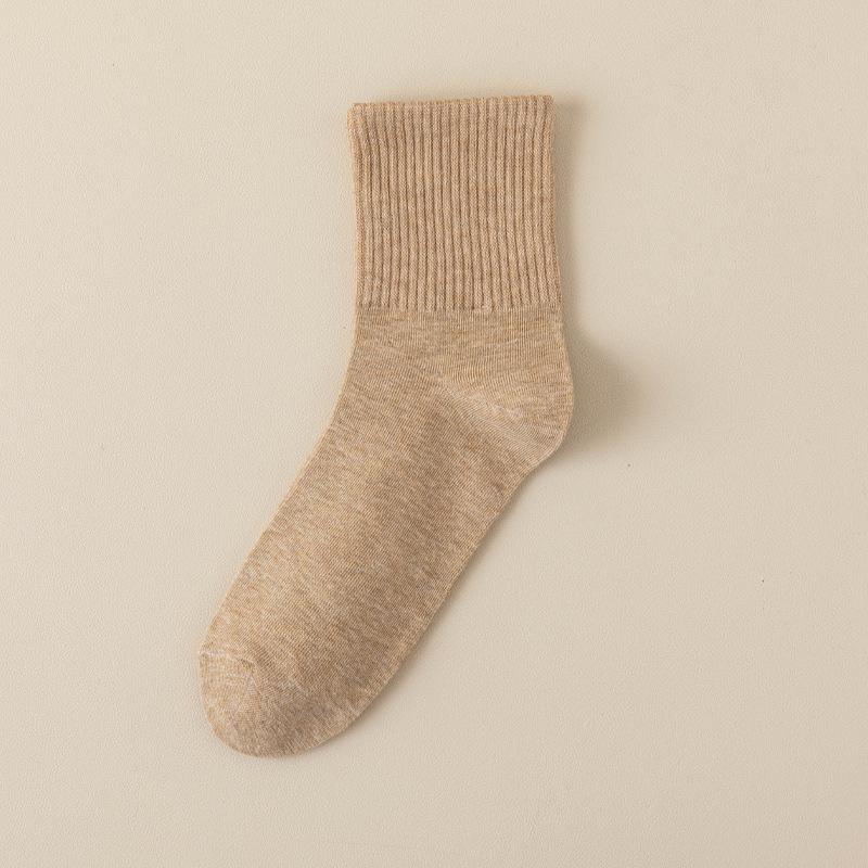 Antibacterial, Breathable Mid-Calf Socks: Sweat-Absorbent, Casual, Versatile, Over-the-Knee Solid Color for Autumn/Winter