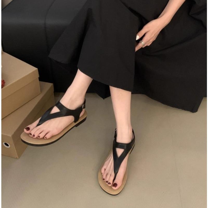 Móda Ženy Minimalistická Tanga Sandály PU Kůže s otevřenou špičkou Dámská Plážová obuv Lehká Měkká pro ženy Sexy Pantofle Sandály Přezka