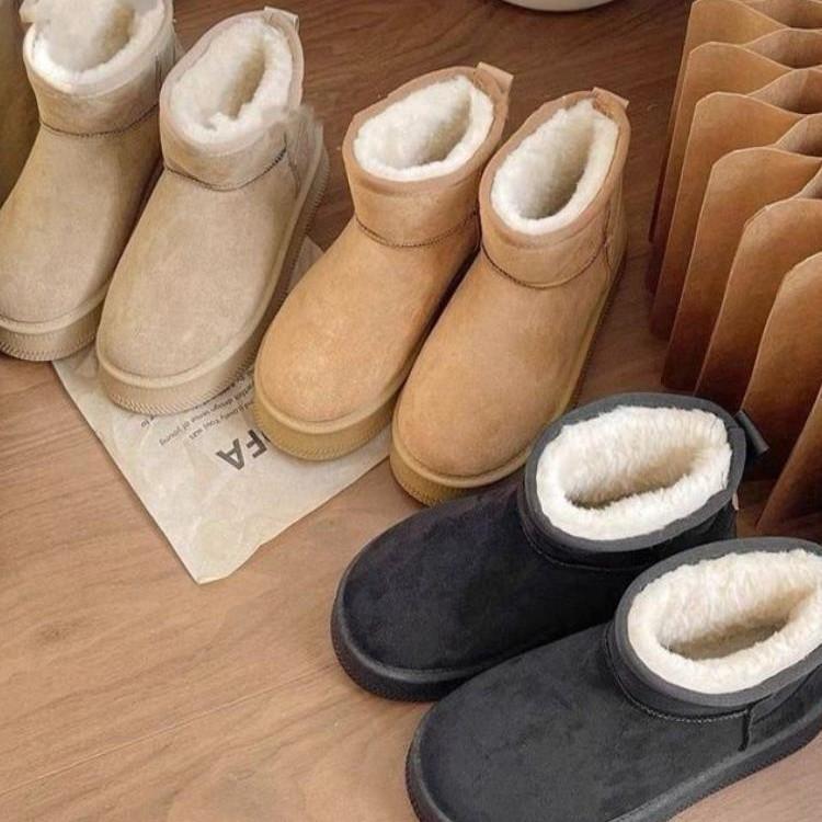 Non-slip and Cold-proof Northeast Cotton Boots, Piled and Thickened Cotton Shoes, Snow Boots 2025 Winter New Warm Cotton Shoes Women's Shoes
