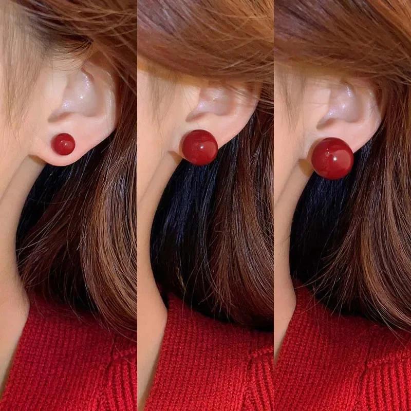 Korean Red Pearl Stud Round Earrings for Women Vintage Sweet Imitation Pearl Temperament Earings Wedding Party Jewelry Gifts