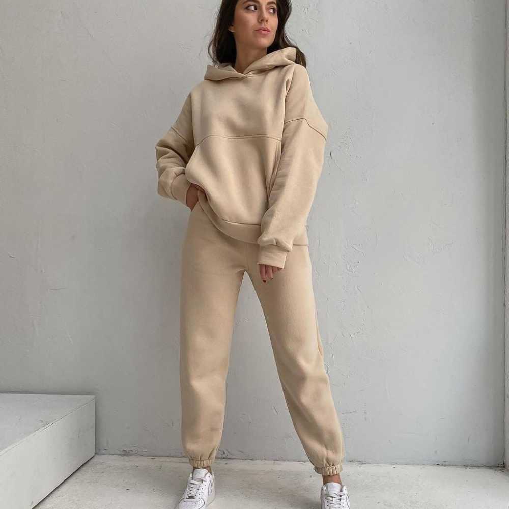 2021 Autunno Inverno Donne Moda Sport Abito a due pezzi Donna Semplice  Felpa con cappuccio solido Pantaloni Tuta Donna Loose Casual Tute acquista  in modo economico — spedizione gratuita, recensioni reali con