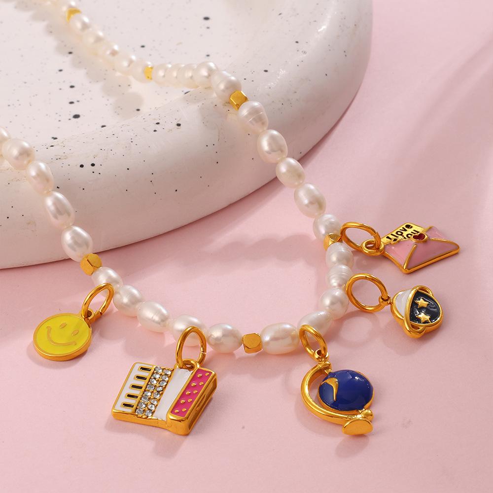 Moda Versatile Fai da Te Taxi Faccina Sorridente Ciondolo Accessori Acciaio Inossidabile Colore Varietà Stile Ciondolo