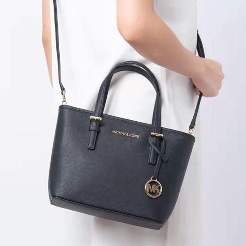 New MICHAEL KORS Jet Set Cow Leather Tote Bag Shopping Bag Handbag Shoulder Bag Small Size Women's Pure Black 35T9GTVT0L-BLACK