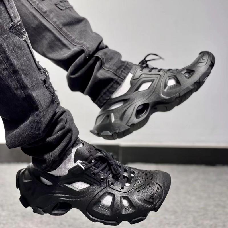 Fashion Unisex Beach Sandals EVA Men Hollow Garden Shoes Tie-dyed Designer Hole Slippers Sneakers Water Shoes Slip On Foam Runner