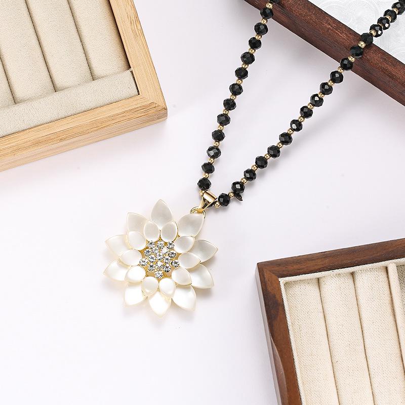 Crystal Pendant Sweater Necklace - Fashionable and Atmospheric Design