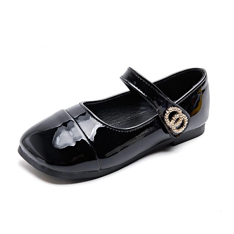 Girls' Leather shoes2026Spring New Square-toed Mary Jane Velcro Princess Shoes, Flat Patent Leather Performance Shoes for Girls