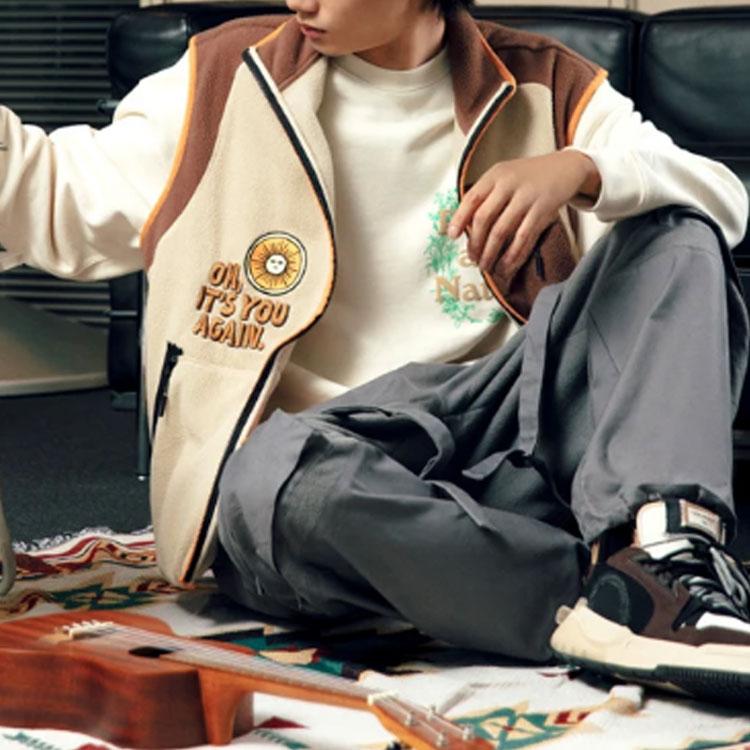 Li Ning Urban Outdoor Series Fleecová vesta Pánská Vesty Hnědá AMDR075-1