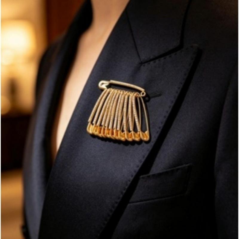 12Pcs Sparkly Safety Pin Brooch Gold Silver Rhinestone Brooches Stylish Tassel Decor Accessories Elegant Party Clothing Pins