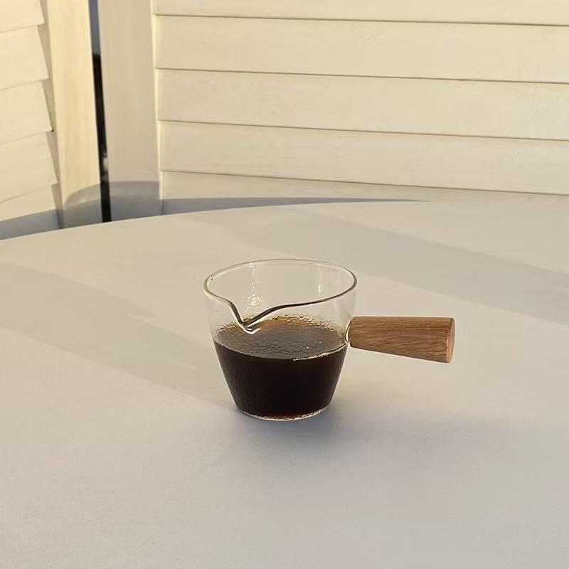 1Pc Wood Handle Glass Espresso Measuring Cup Diy Milk Jug Coffee Supplies Transparent Kitchen Measure Mug