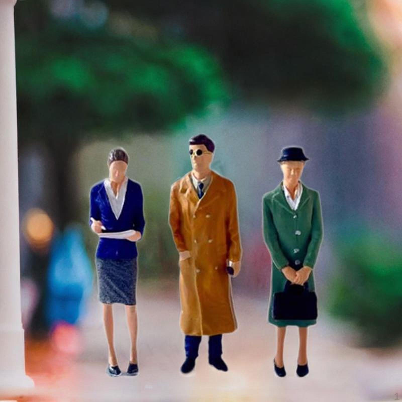 3Pcs 1/64 Scale People Figures Miniature Diorama Collection Tiny Model for DIY Scene