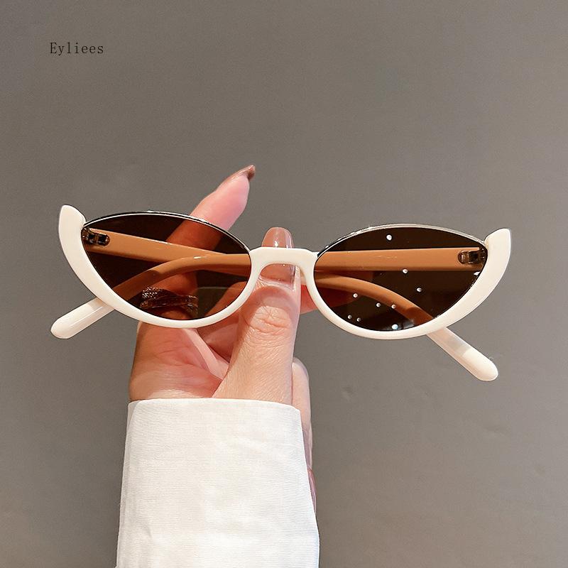 

New in Small Cat Eye Sunglasses Women Trendy Vintage Composite Shades Eyewear Fashion Luxury Brand Designer Sun Glasses gafas