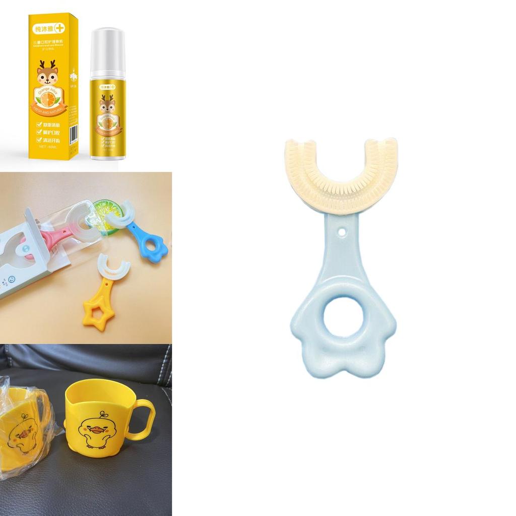 Silicone Baby Toothbrush For Infants And Toddlers With U-shaped Design**