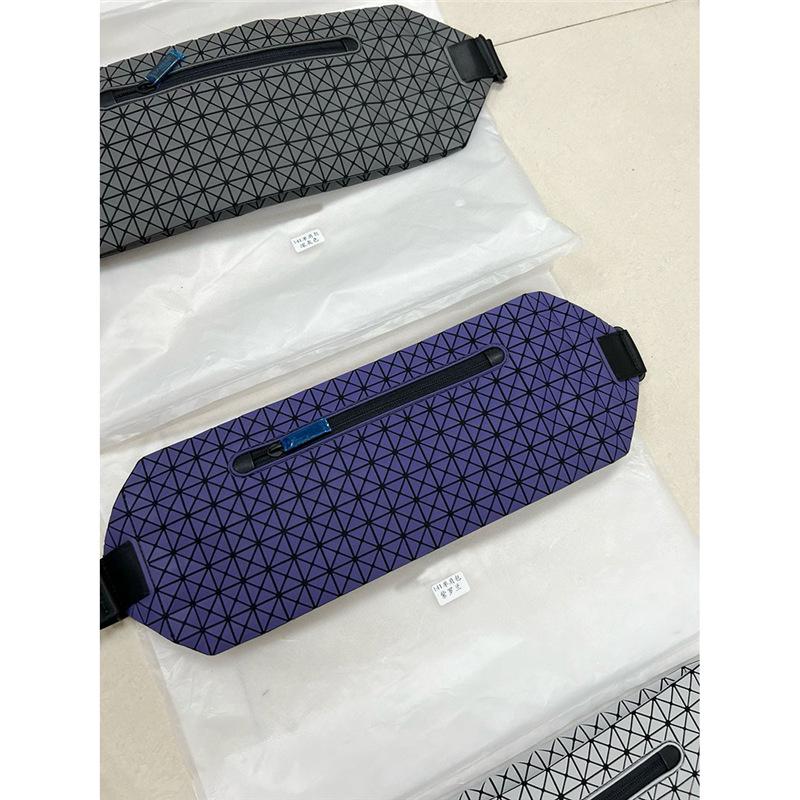 2024 Japan Diamond Pattern Unisex Crossbody Waist and Chest Bag - Casual Fashion Street Small Messenger Bag