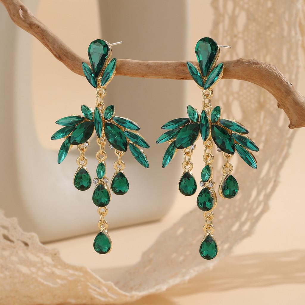 Jugendstil Blatt-Hängeohrringe mit Zirkonia für elegante Abendgarderobe