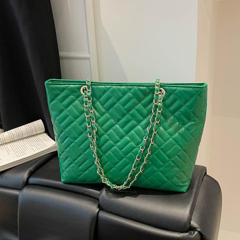 Leisure Fashion Large-capacity Tote Bag, Stylish and Trendy Crossbody Bag