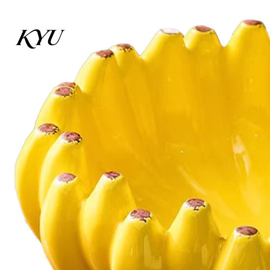Kitchen Island Accessory Ceramic Banana Fruit Bowl, Creative Yellow Tray, Decorative Bread Serving Platter Salad Bowl for Dining Table Countertop