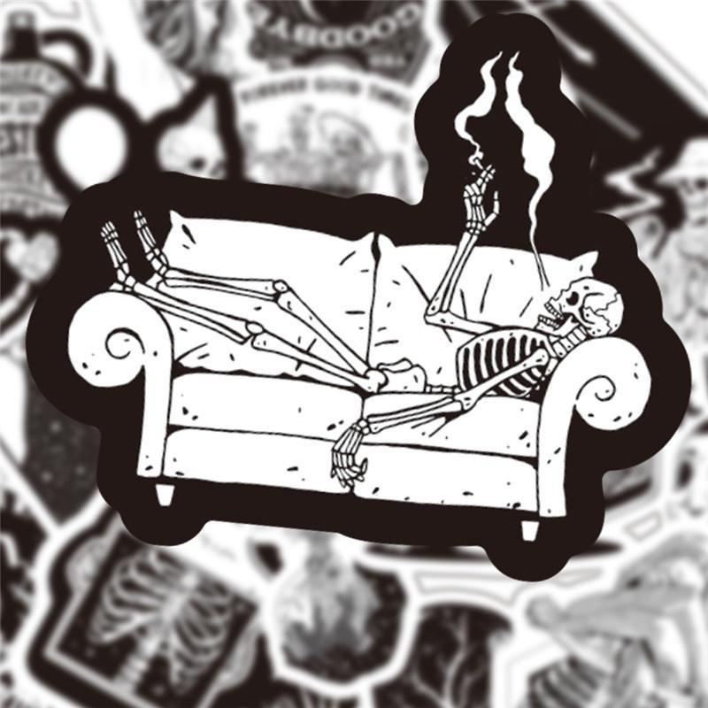 Nových 50 ks Černá hororová lebka a thrillerový styl Gotická nálepka Zavazadlo Laptop Kolo Vodotěsná nálepka