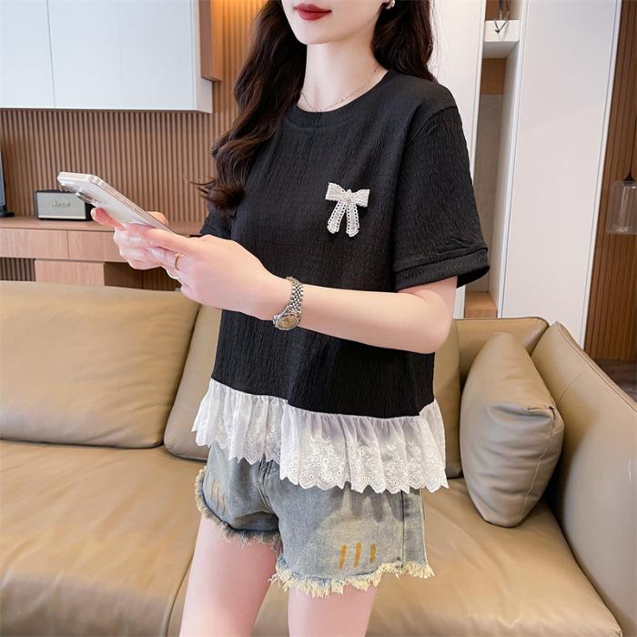 Pink bow short-sleeved t-shirt women s summer 2026 new Korean version lace edge splicing front shoulder t-shirt short top T M