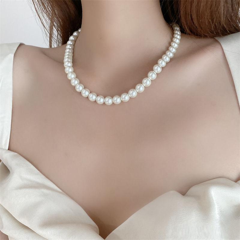 

Classic Elegant White Pearl Chokers Necklace For Women Men Wedding Banquet Necklaces Vintage Beads Handmade Jewelry Party Gift 40cm